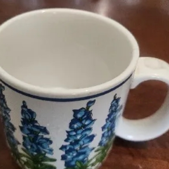Vintage BLUEBONNET Coffee Mug Distressed - Picture 5 of 9